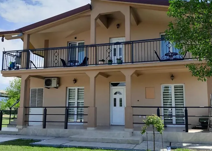 Apartments Zejak